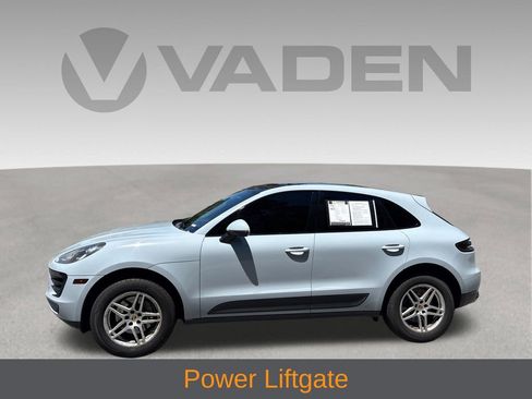 Used 2018 Porsche Macan AWD/4WD image 8