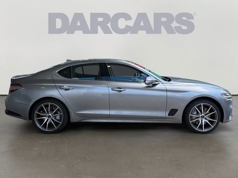 Used 2025 Genesis G70 2.5T AWD/4WD image 8