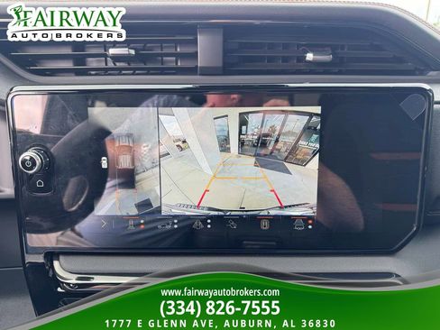 Used 2024 GMC Sierra 2500 AT4 w/ AT4 Premium Plus Package AWD/4WD image 23