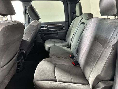 Used 2024 RAM 3500 Big Horn image 23