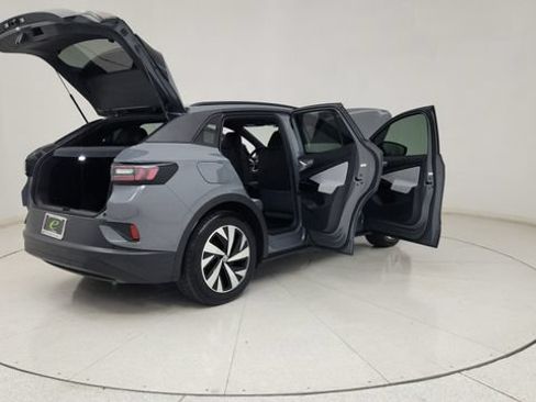 Used 2024 Volkswagen ID.4 2WD image 19