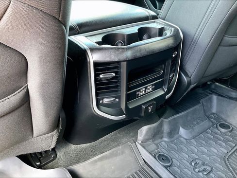 Used 2022 RAM 1500 Big Horn AWD/4WD image 33