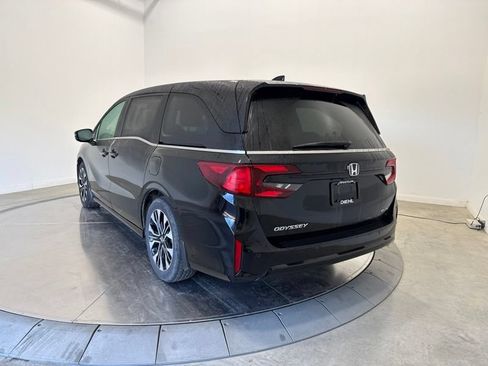 Used 2025 Honda Odyssey Elite image 5