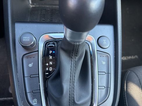 Used 2023 Hyundai Kona SEL w/ Convenience Package AWD/4WD image 15