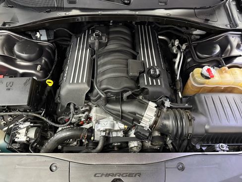 Used 2019 Dodge Charger Scat Pack image 28