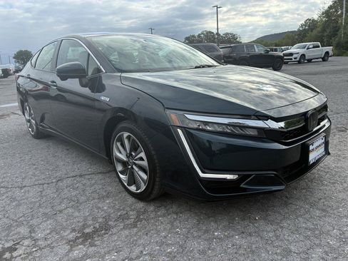 Used 2018 Honda Clarity Plug-In Hybrid image 1