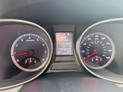 Used 2015 Hyundai Santa Fe Sport w/ Option Group 02 FWD image 28