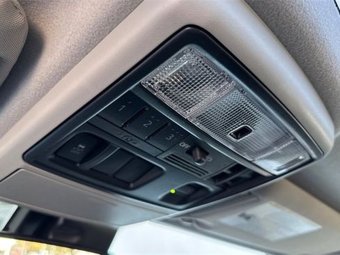 Used 2022 Toyota 4Runner SR5 Premium image 24