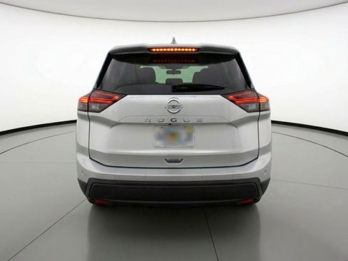 Used 2025 Nissan Rogue SV image 7