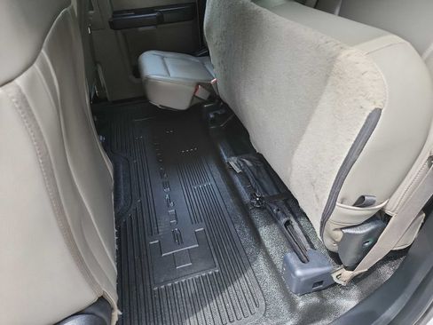 Used 2019 Ford F250 XL w/ Power Equipment Group RWD image 31
