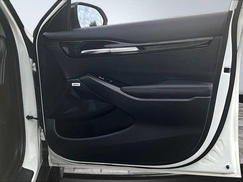 Certified 2025 Kia Seltos SX AWD/4WD image 27