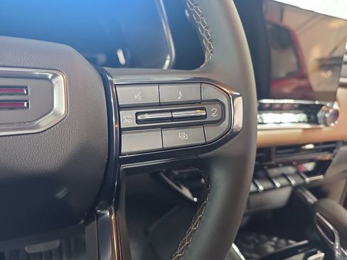 New 2026 GMC Canyon AT4 image 17