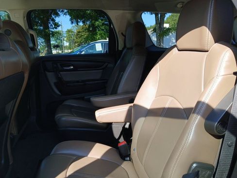 Used 2016 GMC Acadia SLT FWD image 13