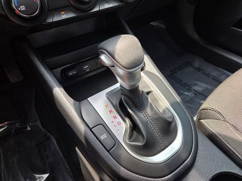 Used 2024 Kia Forte LXS w/ LXS Technology Package FWD image 27