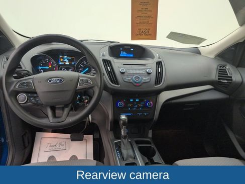 Used 2017 Ford Escape SE image 7