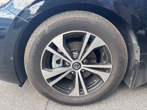 Used 2020 Nissan Sentra SV FWD image 28