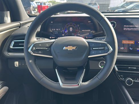 New 2026 Chevrolet Traverse LT w/ LPO, Floor Liner Package AWD/4WD image 2