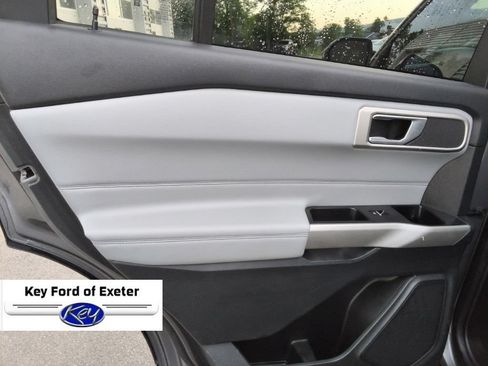 Used 2023 Ford Explorer XLT w/ Equipment Group 202A AWD/4WD image 15