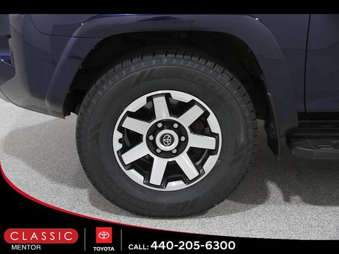 Certified 2023 Toyota 4Runner TRD Off-Road Premium w/ Off Road Premium Plus Package AWD/4WD image 23