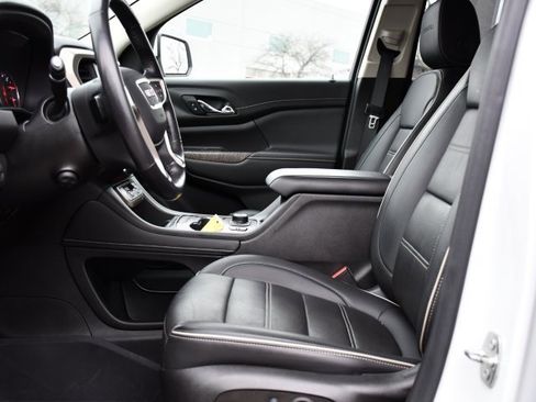 Used 2022 GMC Acadia Denali w/ Denali Ultimate Package image 13