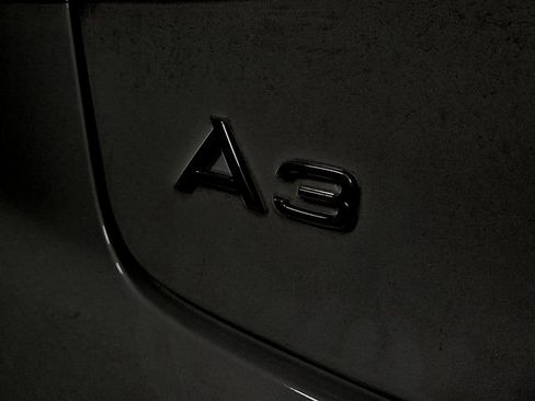 Used 2019 Audi A3 2.0T Premium image 31