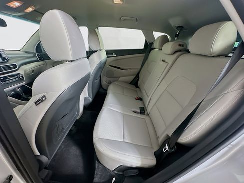 Used 2019 Hyundai Tucson SE AWD/4WD image 26