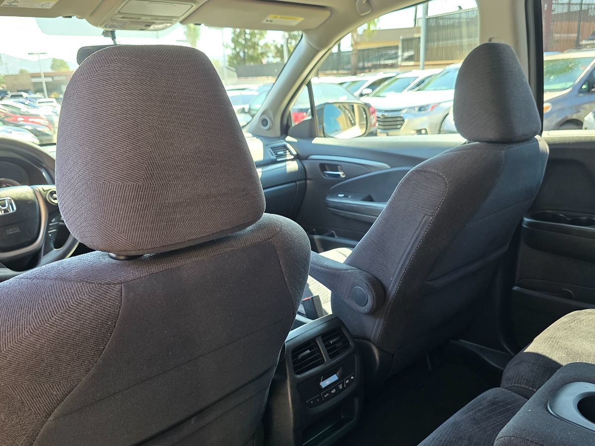 Used 2017 Honda Pilot EX image 27