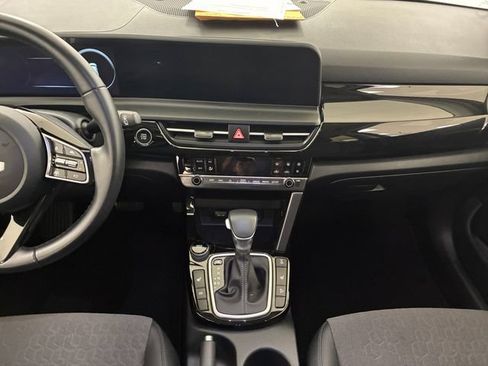 Used 2024 Kia Seltos S AWD/4WD image 21