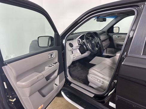Used 2011 Honda Pilot EX-L image 2