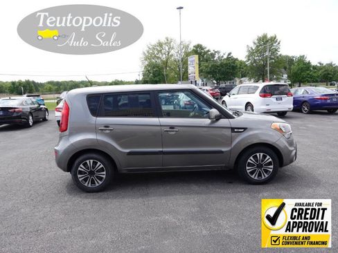 Used 2013 Kia Soul FWD image 5