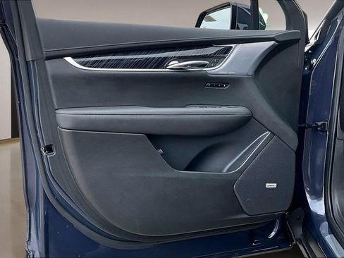 Certified 2024 Cadillac XT6 Premium Luxury w/ Technology Package image 18