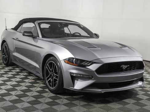 Used 2022 Ford Mustang Premium RWD image 13