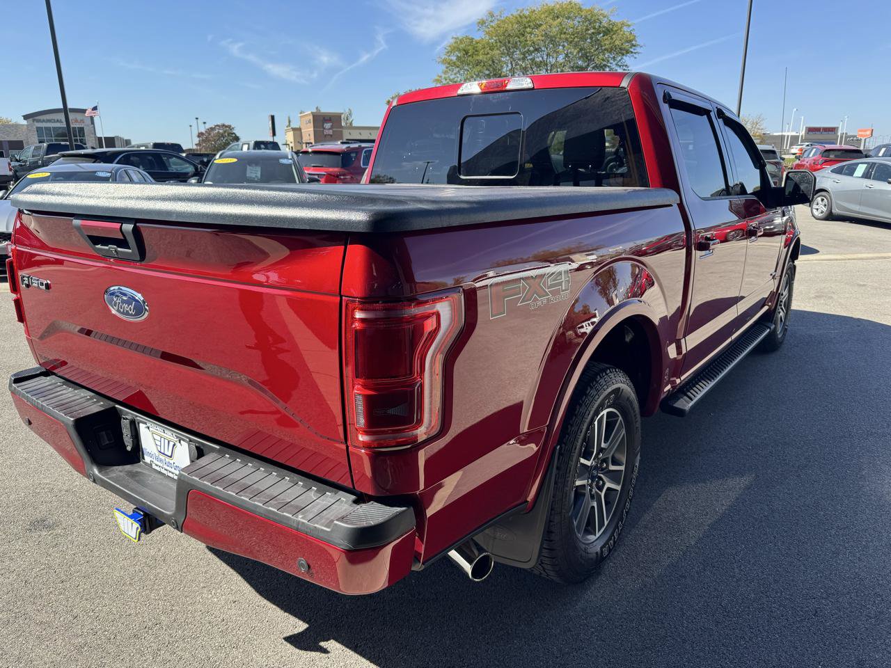 Used 2015 Ford F150 XLT w/ Equipment Group 302A Luxury AWD/4WD image 9