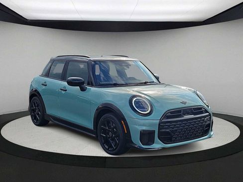 New 2026 MINI Cooper S image 2