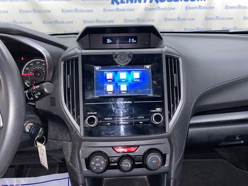 Used 2018 Subaru Crosstrek 2.0i Premium image 25