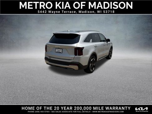 Used 2025 Kia Sorento SX Prestige AWD/4WD image 6