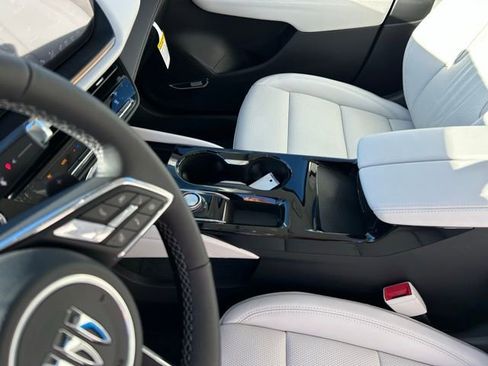 New 2026 Buick Envision Avenir AWD/4WD image 32