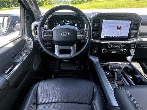 Used 2023 Ford F150 Lariat w/ Trailer Tow Package AWD/4WD image 5