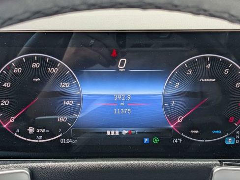 Used 2025 Mercedes-Benz GLB 250 image 25
