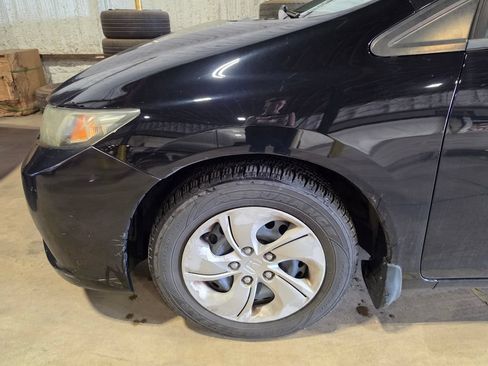 Used 2015 Honda Civic LX image 3