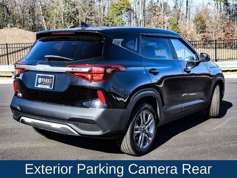 Used 2022 Kia Seltos LX image 8