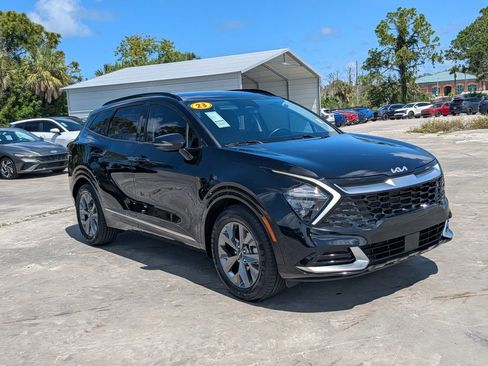 Certified 2023 Kia Sportage SX FWD image 2