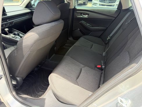 Used 2024 Honda Accord EX image 15