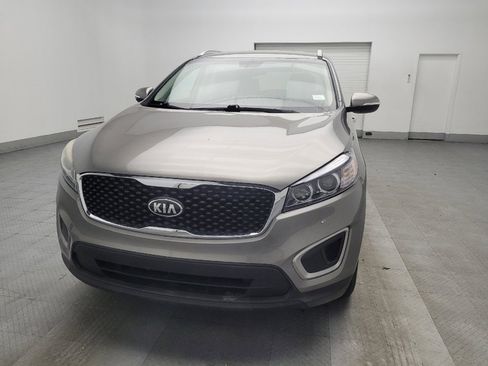 Used 2016 Kia Sorento LX w/ LX Convenience Package image 15