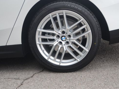 Used 2025 BMW 530i xDrive 530i xDrive (MSRP $65,150) image 24