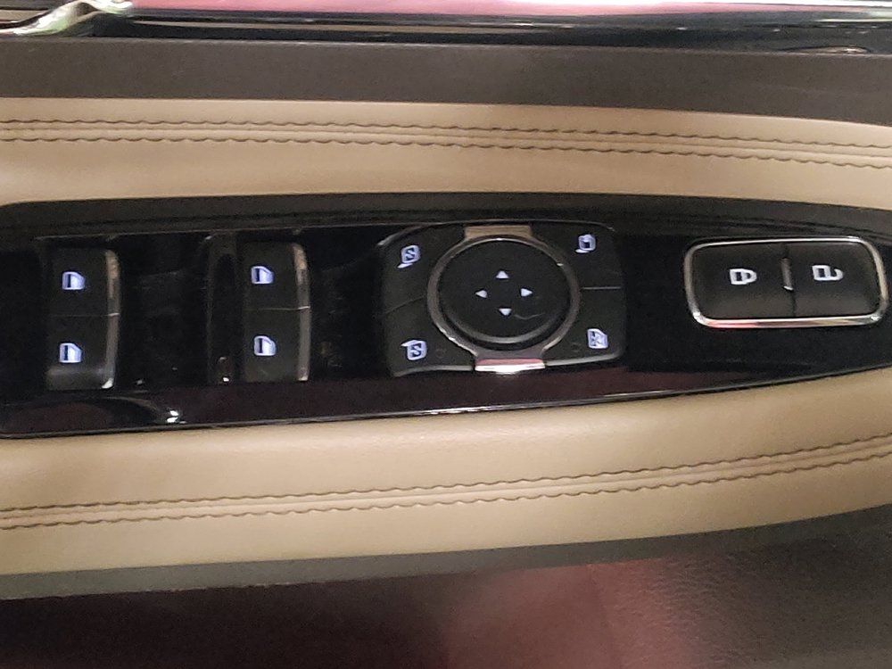 Used 2020 Lincoln Corsair FWD w/ Equipment Group 101A image 27