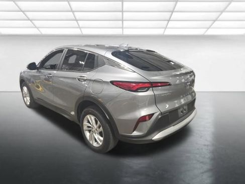 Used 2024 Buick Envista Preferred w/ Convenience I Package image 7