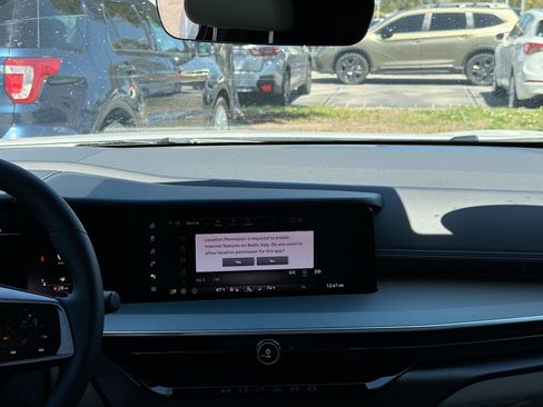 Used 2025 Nissan Murano SL w/ Cargo Package image 19