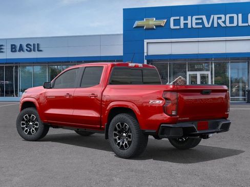 New 2026 Chevrolet Colorado Z71 w/ Technology Package AWD/4WD image 3
