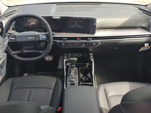 New 2026 Kia Sorento SX image 13